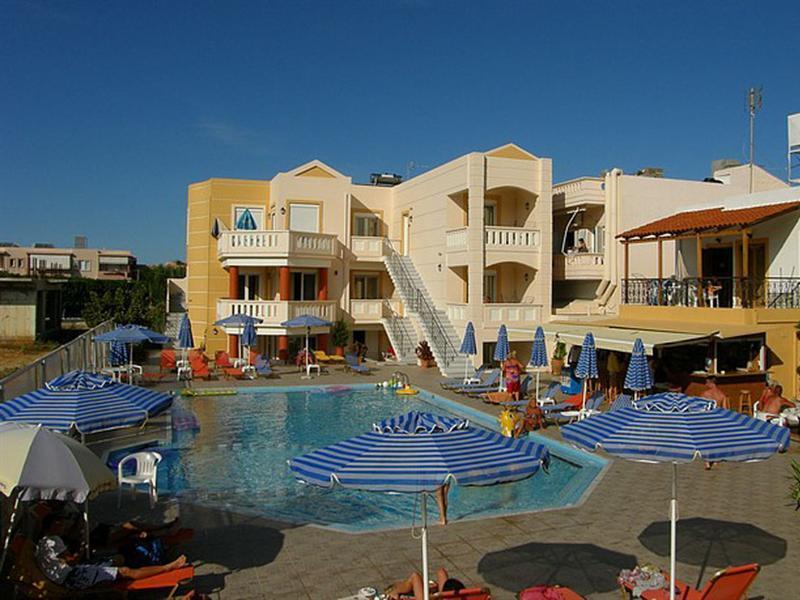 Artemis Apartments Stalós Buitenkant foto