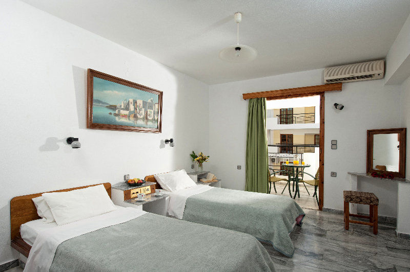 Artemis Apartments Stalós Buitenkant foto